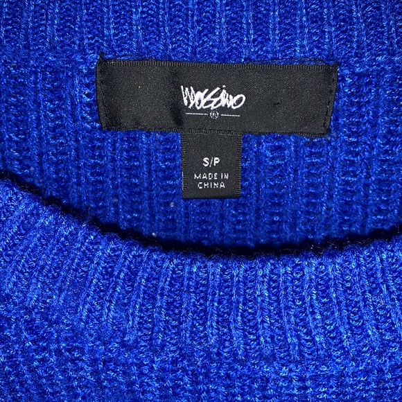 Bright Blue Oversized Sweater - Picture 4 of 12